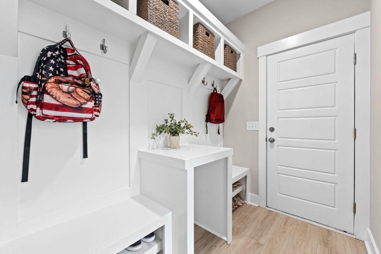 305 Great Lawn Drive Photo 38