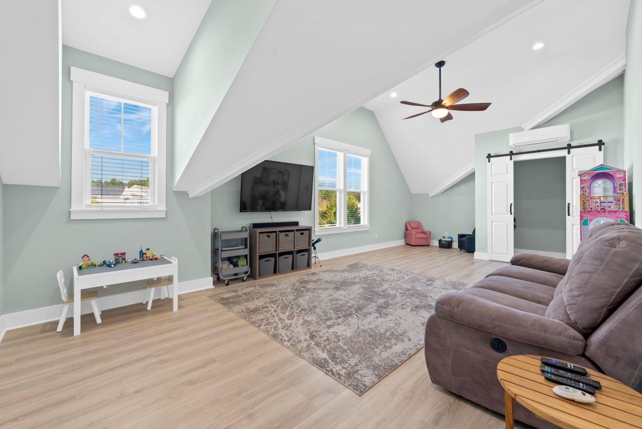 305 Great Lawn Drive Photo 46