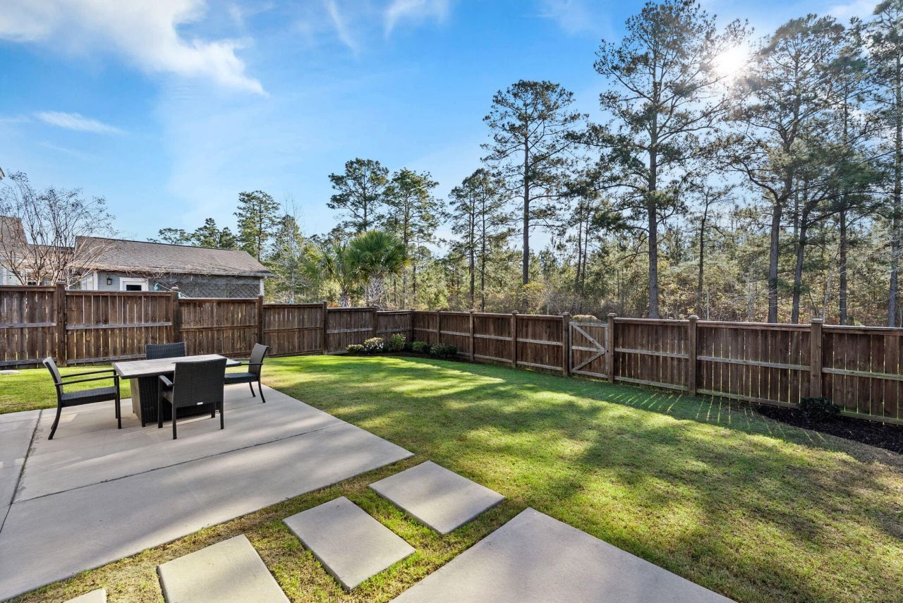 305 Great Lawn Drive Photo 54