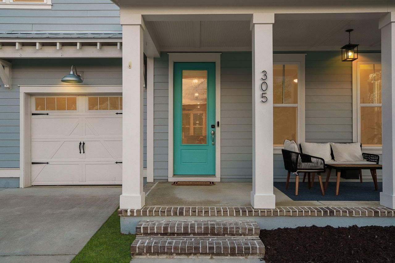 305 Great Lawn Drive Photo 6