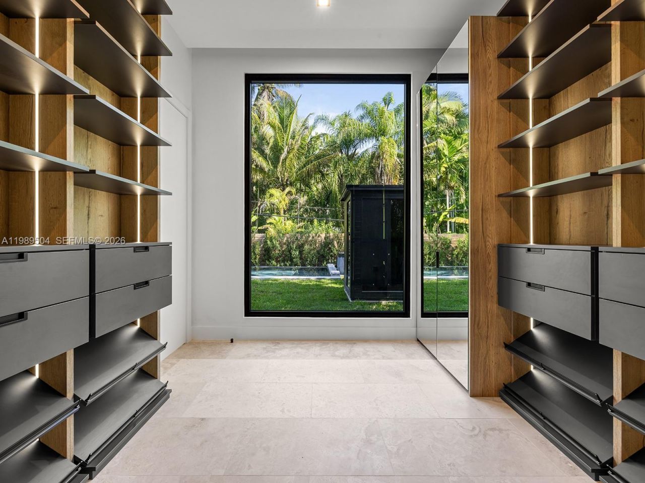 5975 SW 62nd St , South Miami, FL 33143 Photo