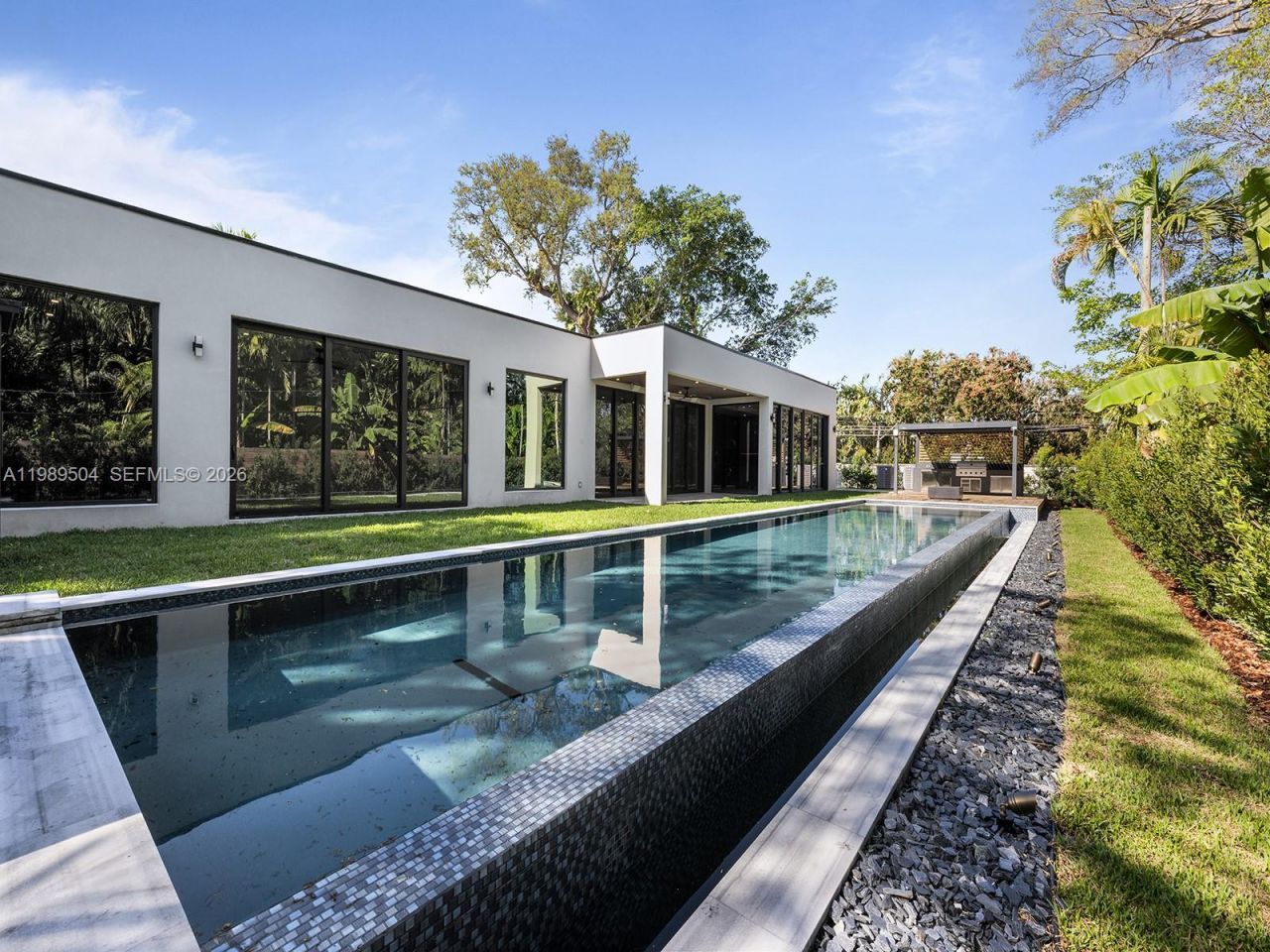 5975 SW 62nd St , South Miami, FL 33143 Photo