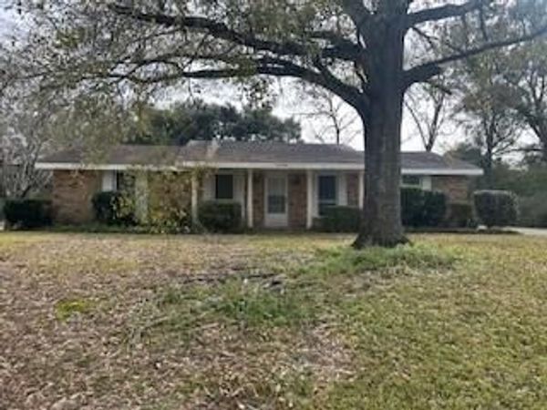 5831 Belle Terrace Drive , Theodore, AL 36582