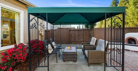 1061 Sandwick Way, Folsom, CA 95630 Photo