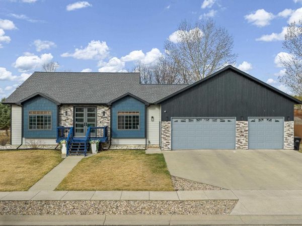 4013 WINEBERRY LN, Rapid City, SD 57703