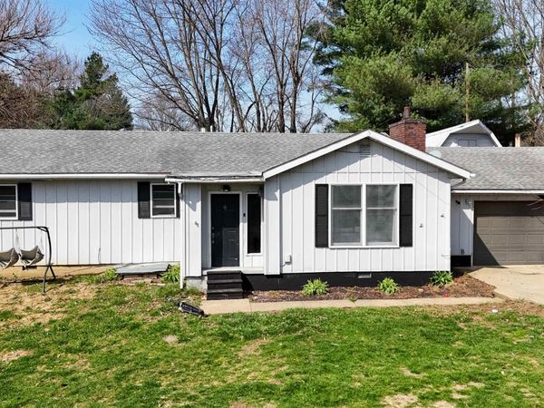 10 Walnut Street, Birdseye, IN 47513