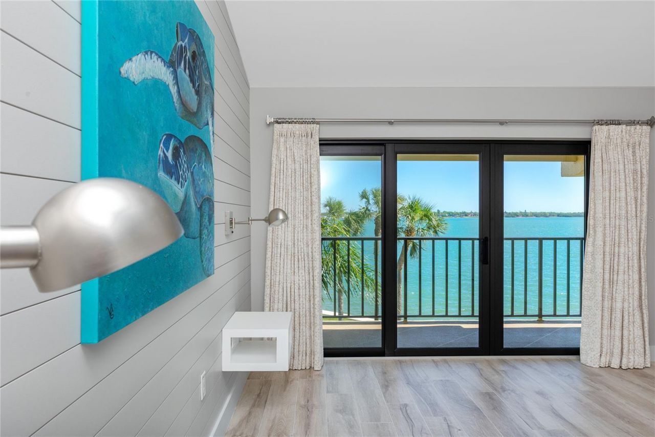 7540 Sunshine Skyway Lane S, Unit 217, Saint Petersburg, FL 33711 Photo