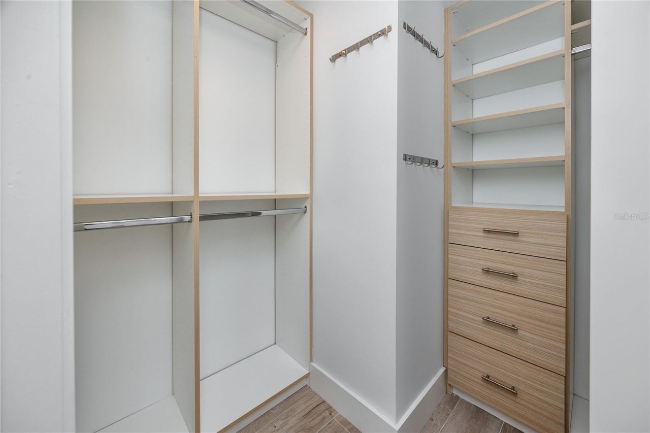 7540 Sunshine Skyway Lane S, Unit 217, Saint Petersburg, FL 33711 Photo