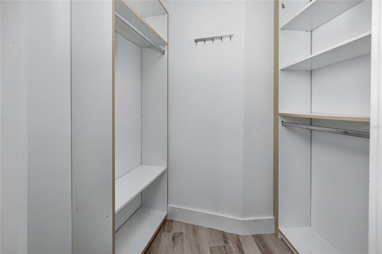 7540 Sunshine Skyway Lane S, Unit 217, Saint Petersburg, FL 33711 Photo