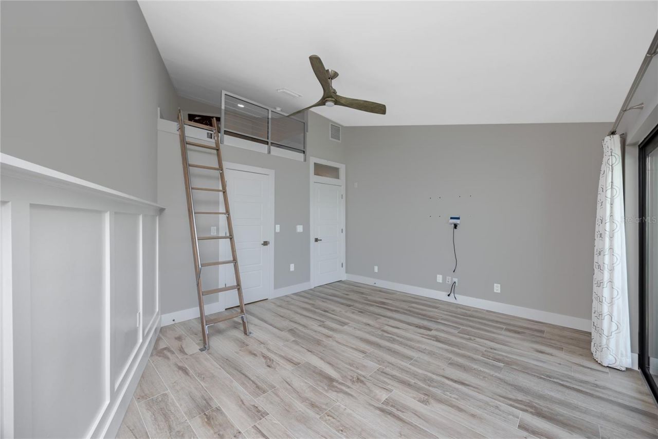 7540 Sunshine Skyway Lane S, Unit 217, Saint Petersburg, FL 33711 Photo