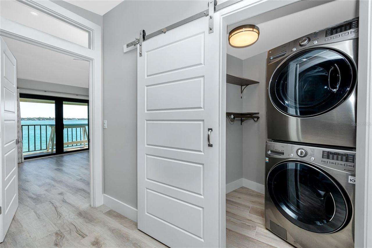 7540 Sunshine Skyway Lane S, Unit 217, Saint Petersburg, FL 33711 Photo