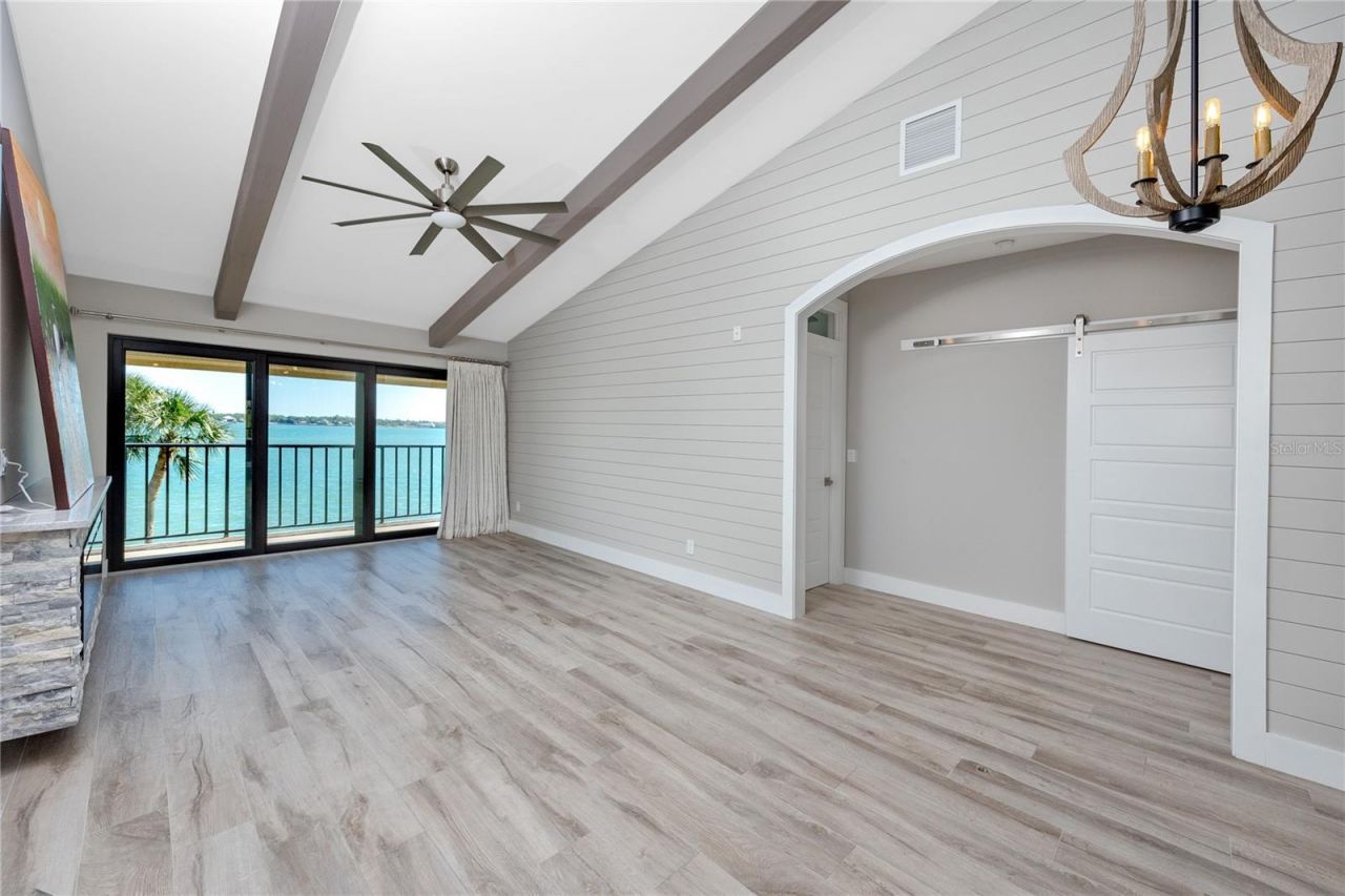 7540 Sunshine Skyway Lane S, Unit 217, Saint Petersburg, FL 33711 Photo