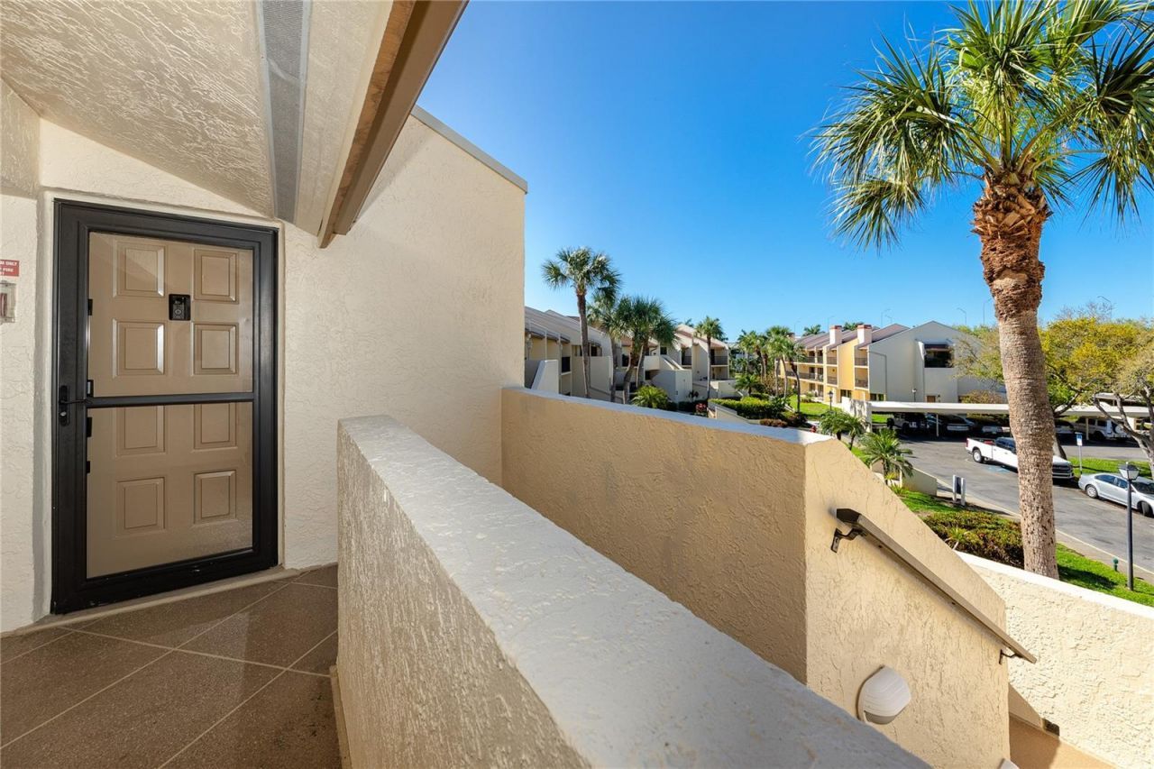 7540 Sunshine Skyway Lane S, Unit 217, Saint Petersburg, FL 33711 Photo