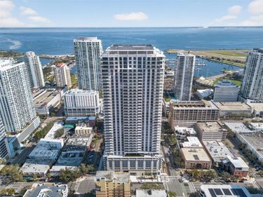 275 1ST AVENUE S, Unit 4202, ST PETERSBURG, FL 33701