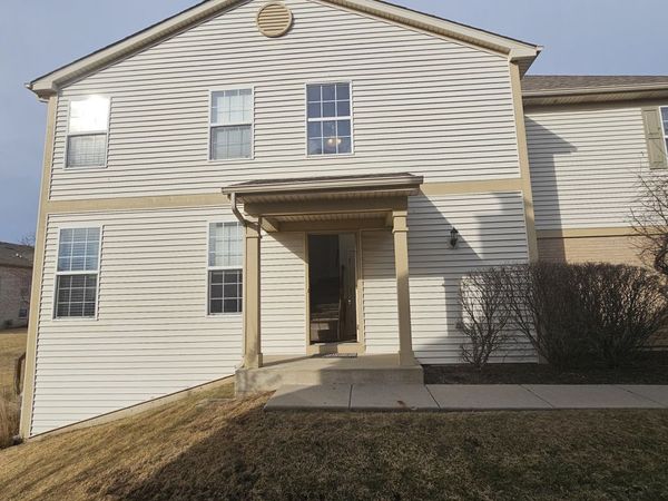 1268 Bradley Circle , Elgin, IL 60120