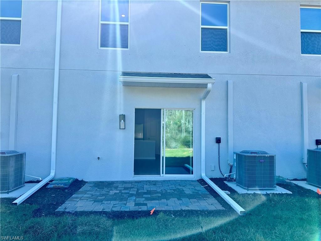 8465 Everly Preserve Dr , Lehigh Acres, FL 33971 Photo