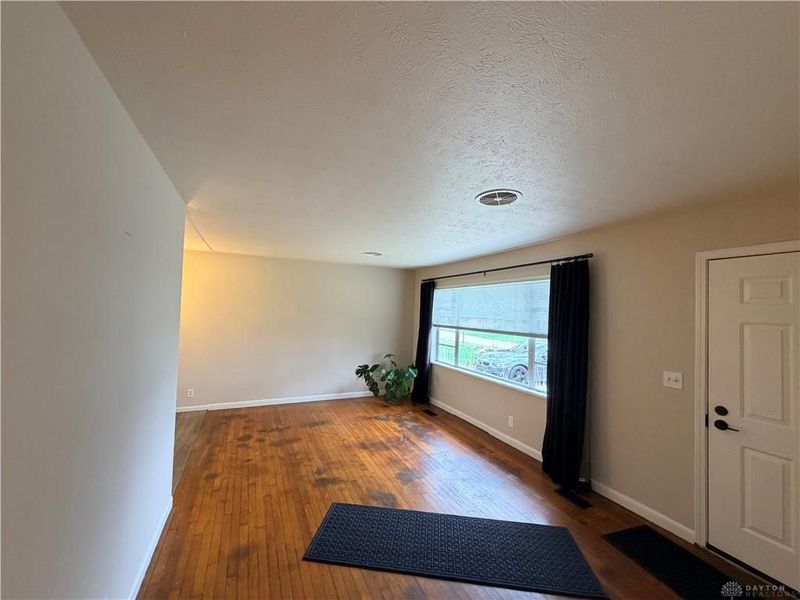 4174 Mapleview Drive, Beavercreek, OH 45432 Photo 6