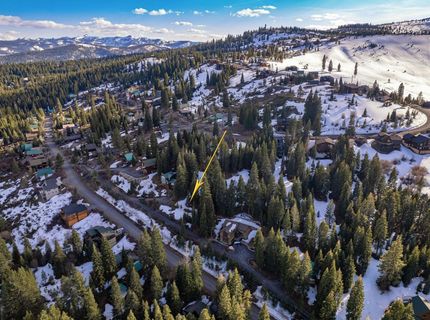 11910 Rhineland Avenue, Truckee, CA 96161 Photo