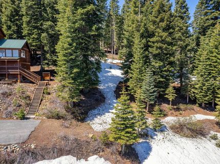 11910 Rhineland Avenue, Truckee, CA 96161 Photo