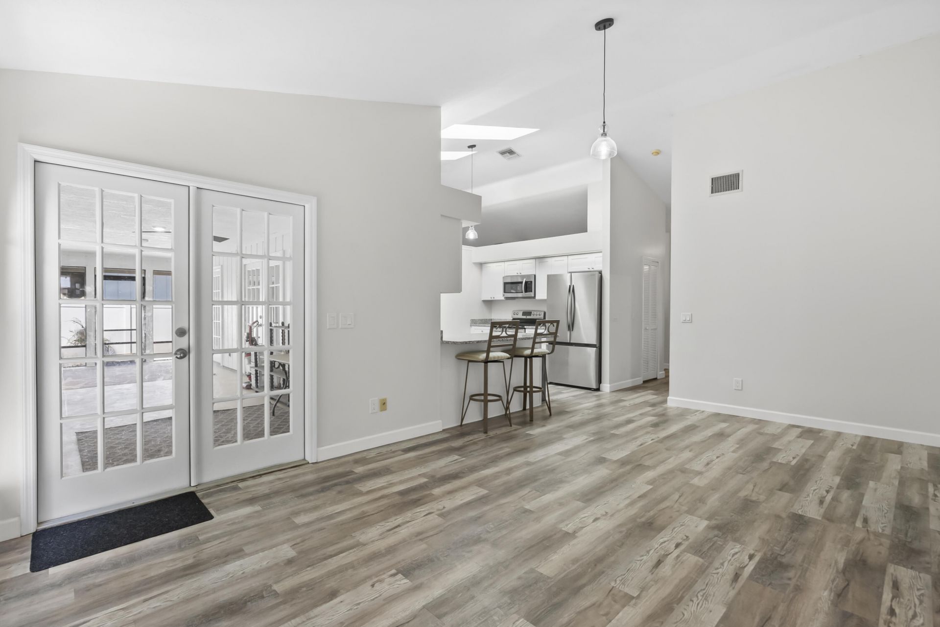 435 61st Avenue, Vero Beach, FL 32968 Photo