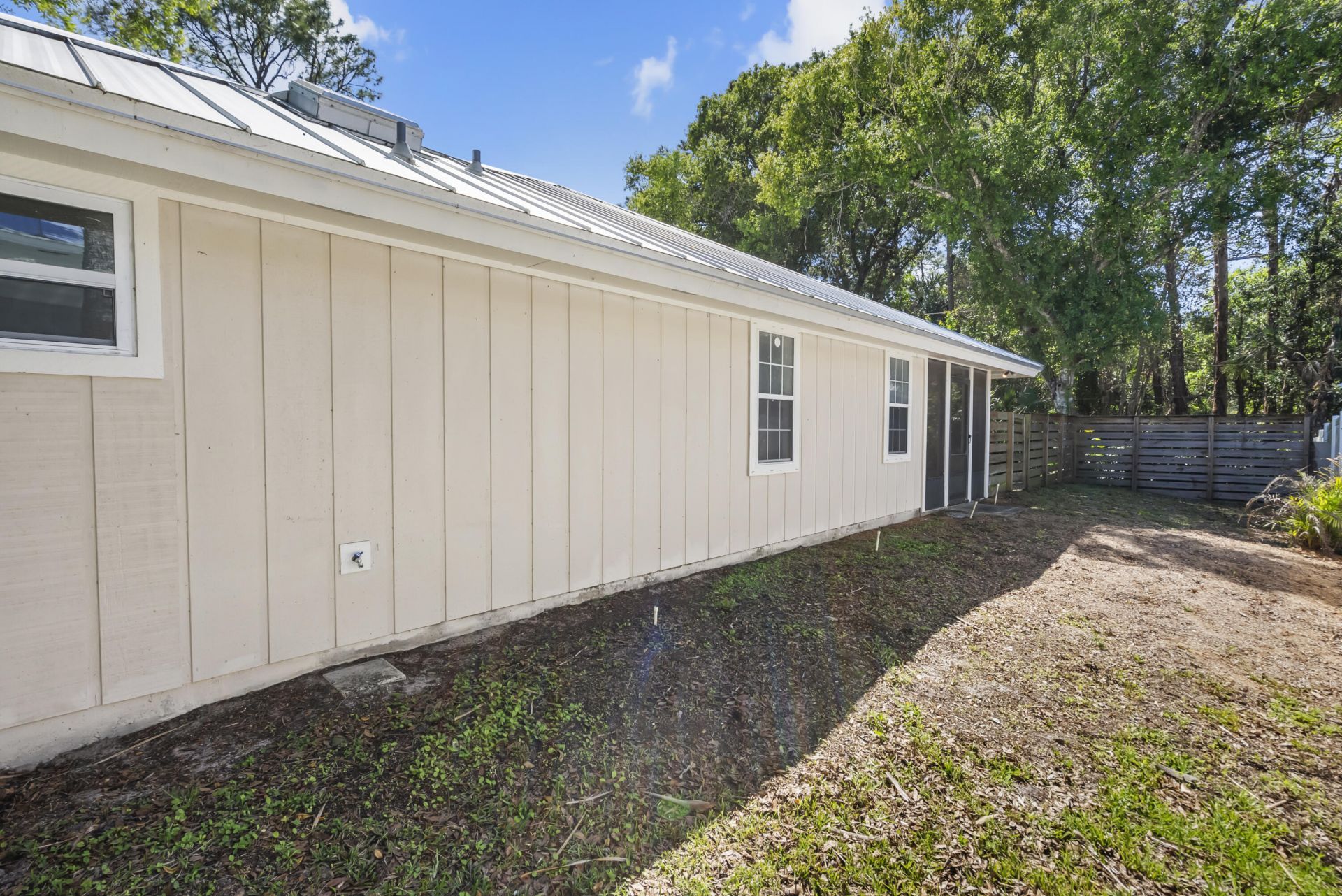 435 61st Avenue, Vero Beach, FL 32968 Photo