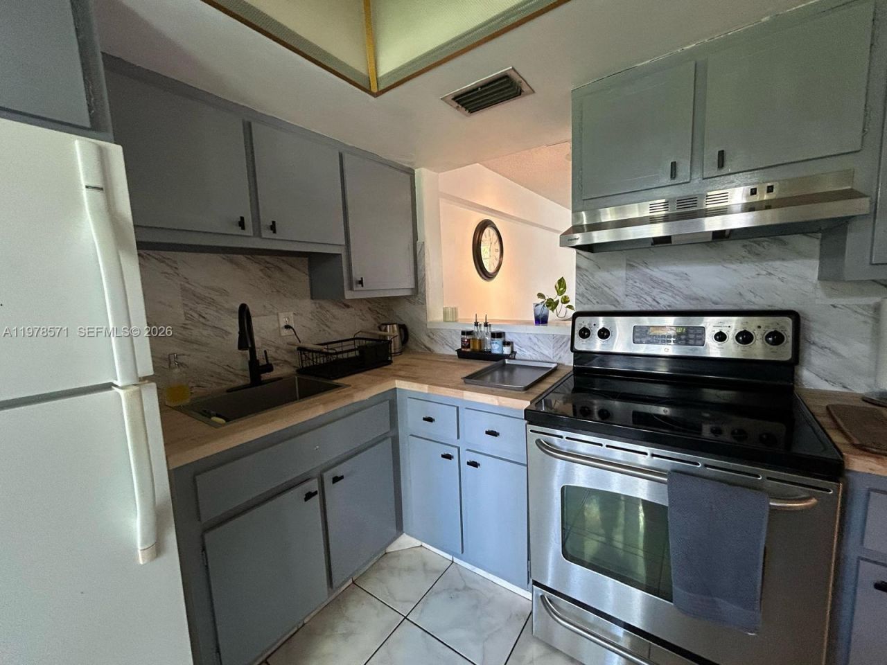 1333 E Hallandale Beach Blvd , Unit 224, Hallandale Beach, FL 33009 Photo
