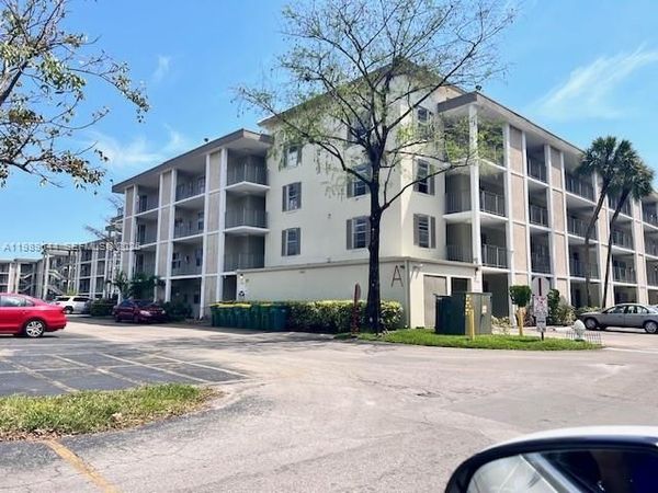 2998 NW 48th Ter , Unit 233, Lauderdale Lakes, FL 33313