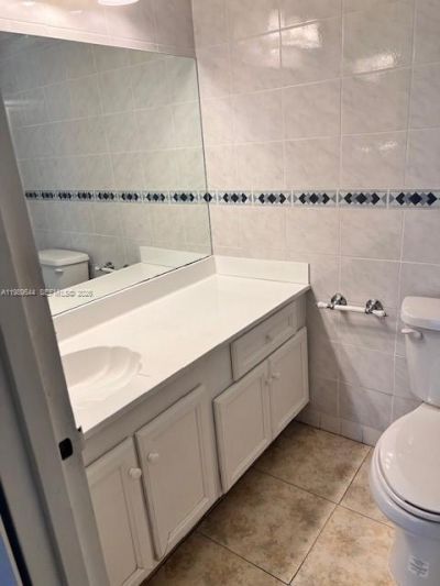 2998 NW 48th Ter , Unit 233, Lauderdale Lakes, FL 33313 Photo