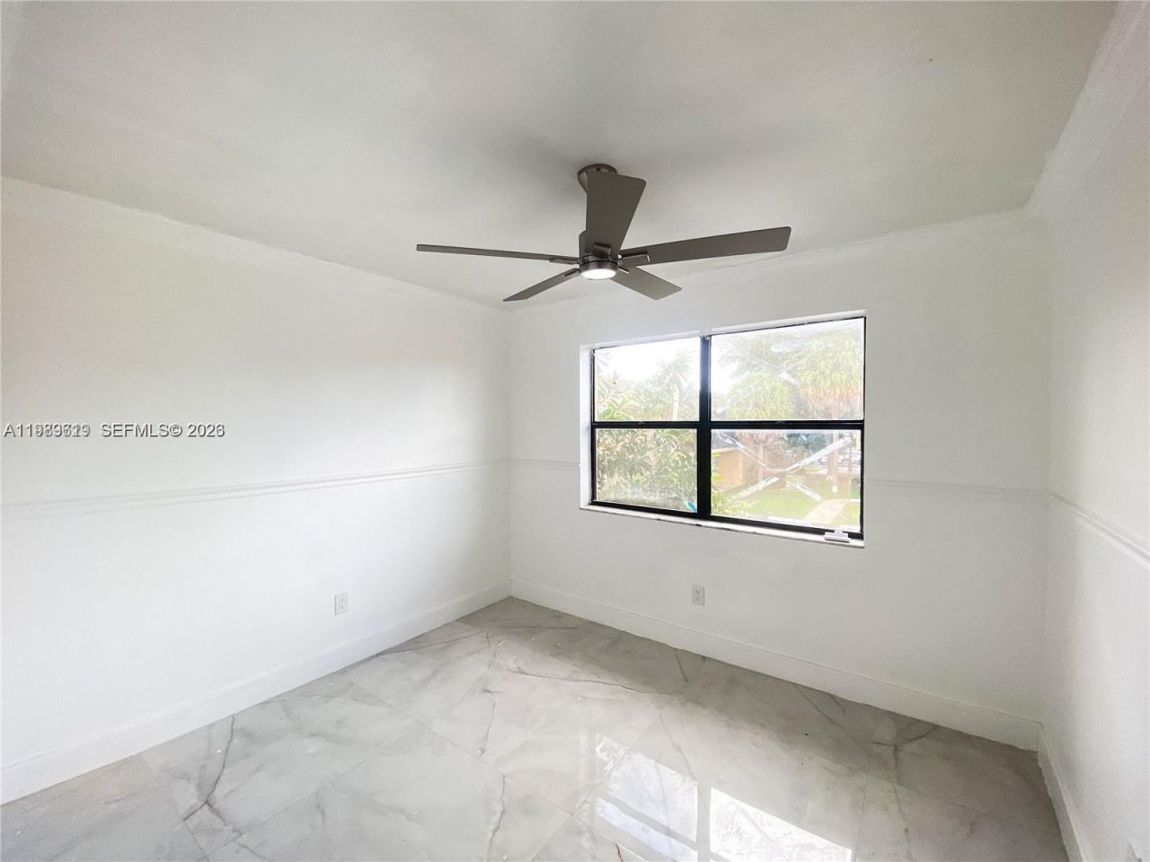 2550 W 67th Pl , Unit 22-32, Hialeah, FL 33016 Photo