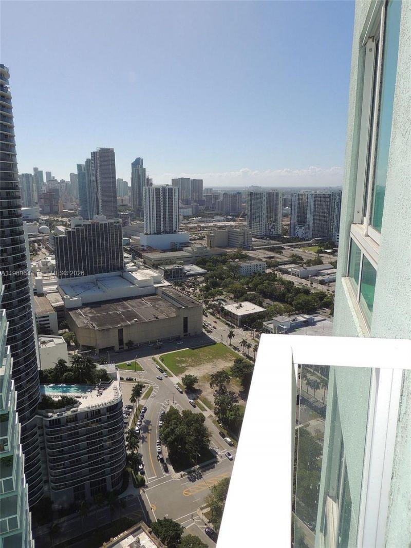 1900 N Bayshore Dr, Unit 4117, Miami, FL 33132 Photo