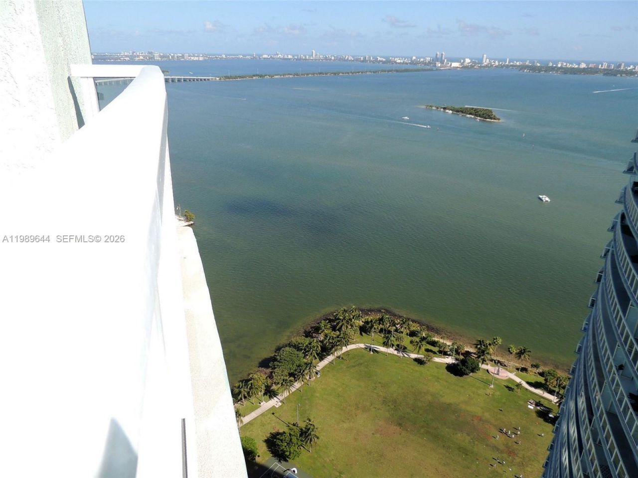 1900 N Bayshore Dr, Unit 4117, Miami, FL 33132 Photo