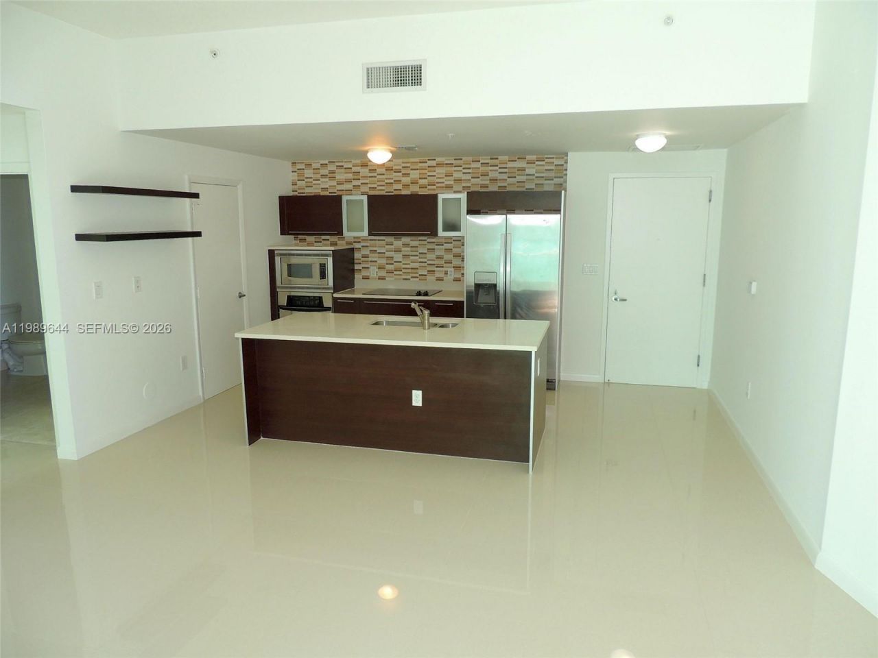 1900 N Bayshore Dr, Unit 4117, Miami, FL 33132 Photo