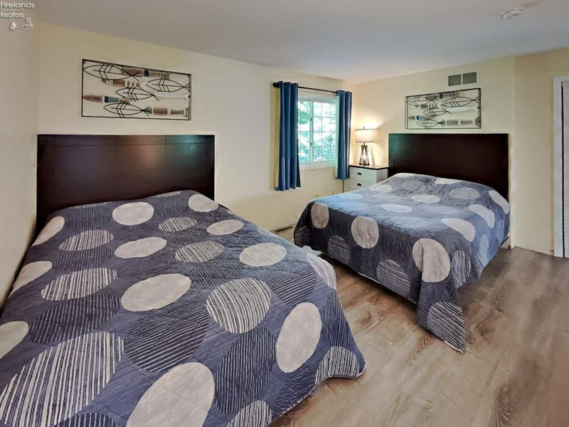 1230 Tri-motor, Unit 6, Put in Bay, OH 43456 Photo 13