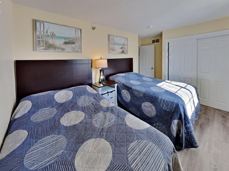 1230 Tri-motor, Unit 6, Put in Bay, OH 43456 Photo 16