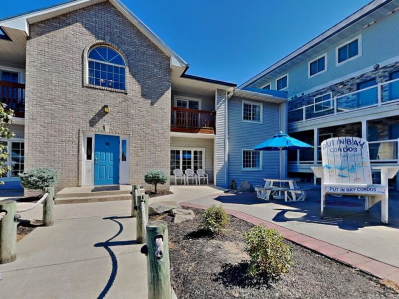 1230 Tri-motor, Unit 6, Put in Bay, OH 43456 Photo 2