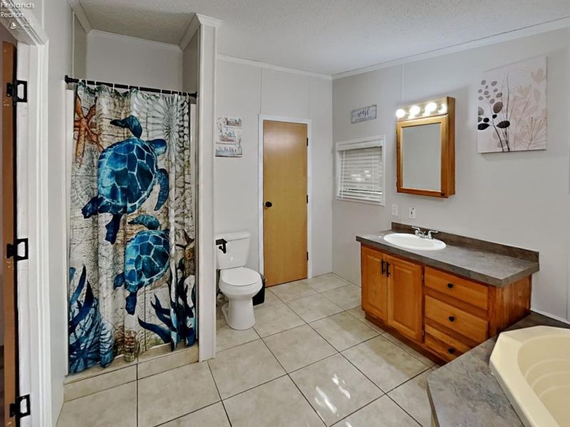 1627 Starboard Trail, Put in Bay, OH 43456 Photo 12