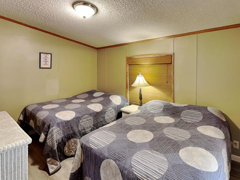 1640 Hazards Alley, Put in Bay, OH 43456 Photo 21