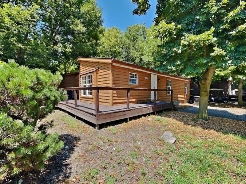 1640 Hazards Alley, Put in Bay, OH 43456 Photo 29