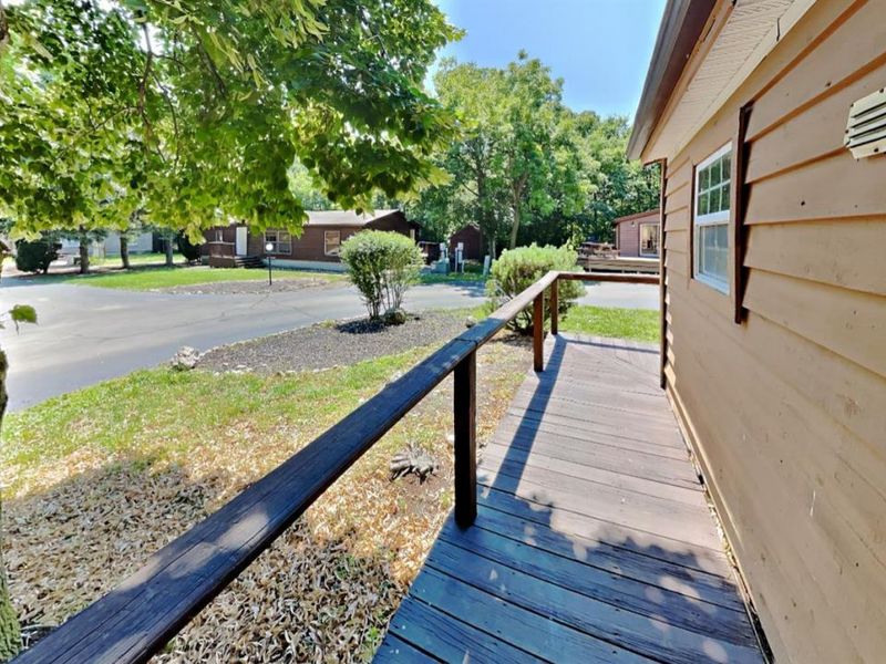 1640 Hazards Alley, Put in Bay, OH 43456 Photo 32