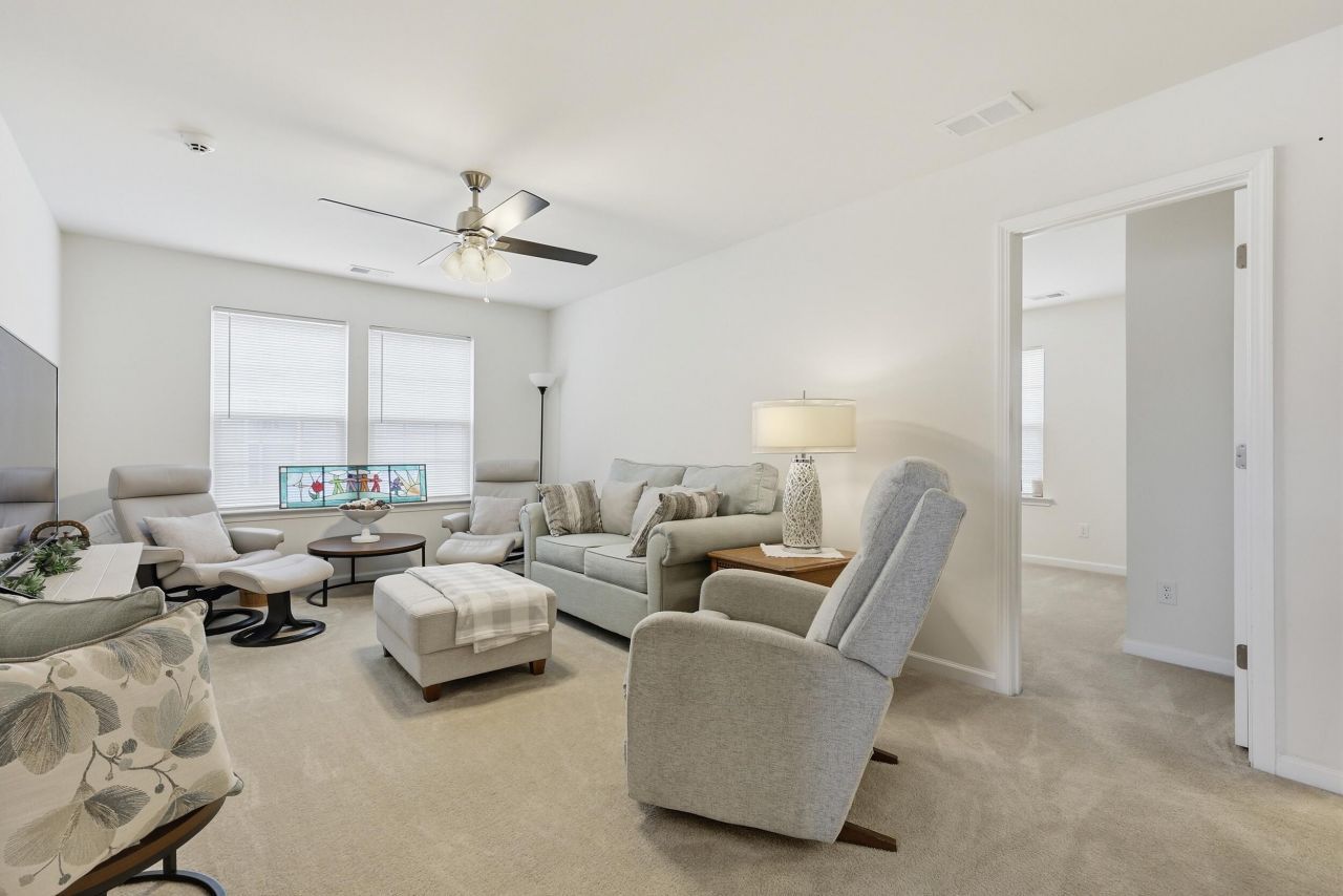 121 Sugeree Drive Photo 16