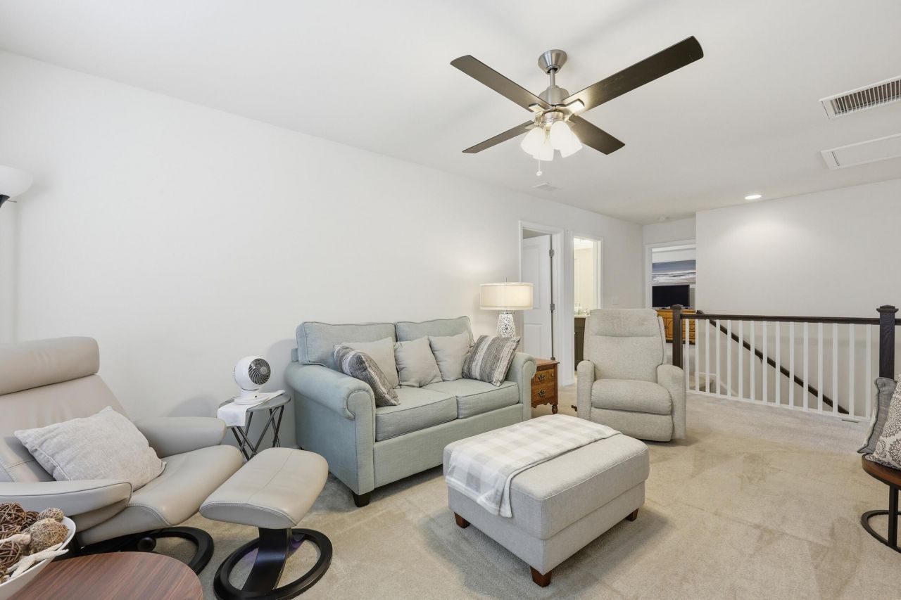 121 Sugeree Drive Photo 17