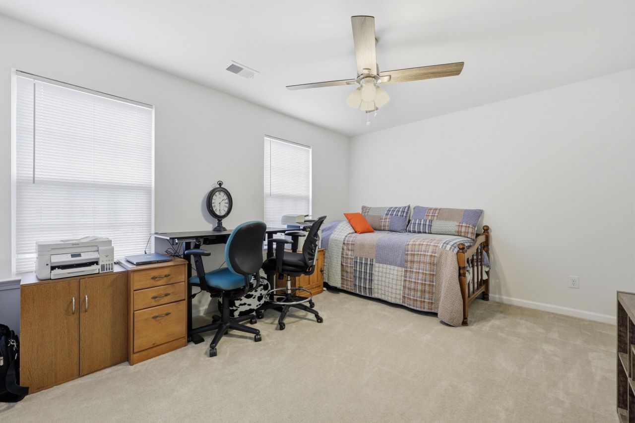 121 Sugeree Drive Photo 25