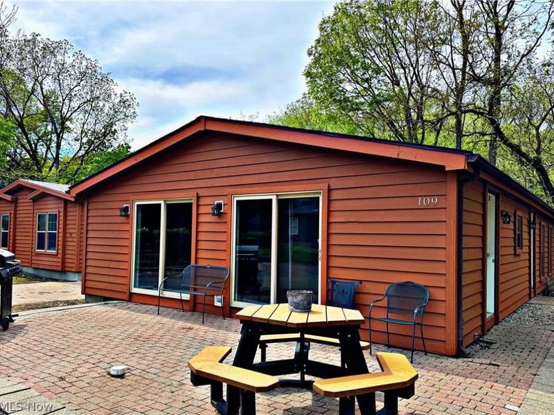 1627 Starboard Trail, Put in Bay, OH 43456 Photo 2