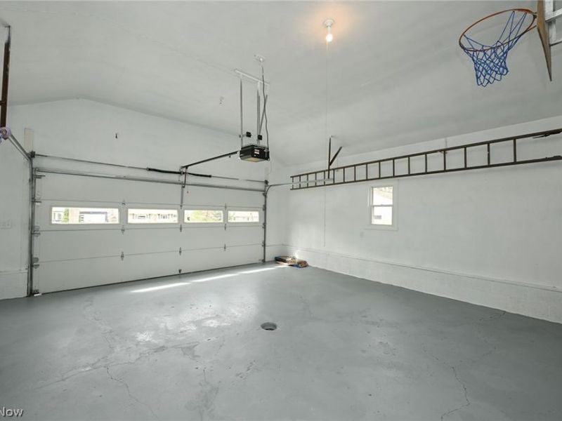 439 Strader Road, Akron, OH 44305 Photo 32