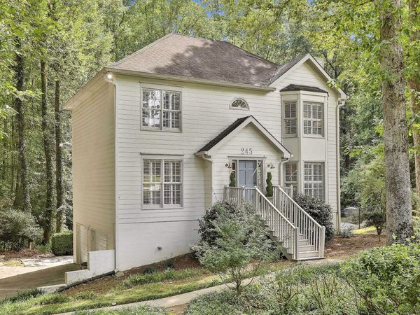 245 Woodsong Drive, Fayetteville, GA 30214