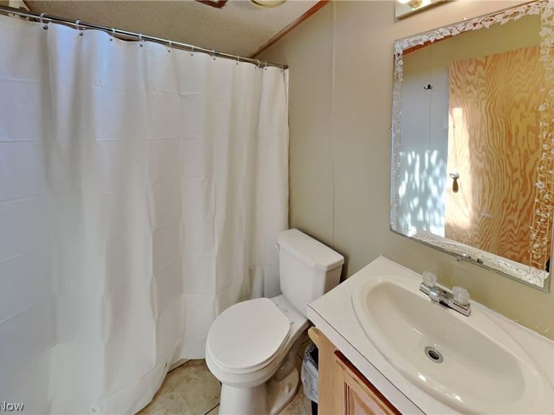 1640 Hazard S Alley, Put in Bay, OH 43456 Photo 21