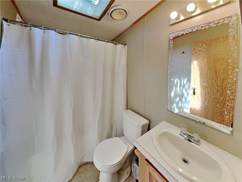 1640 Hazard S Alley, Put in Bay, OH 43456 Photo 23