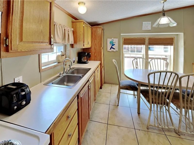 1640 Hazard S Alley, Put in Bay, OH 43456 Photo 5