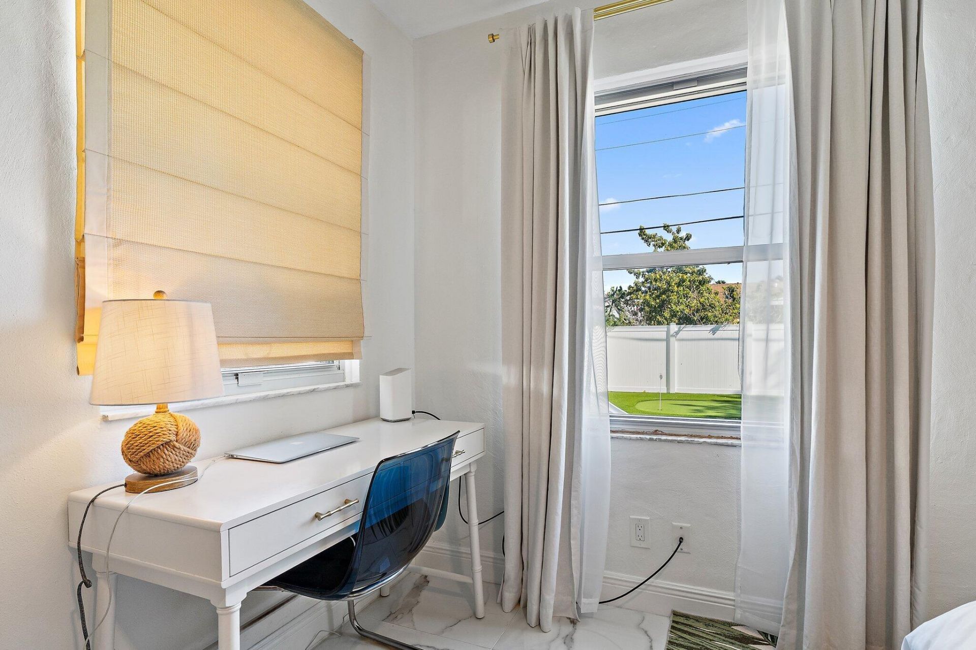 423 Avenida Alegre, West Palm Beach, FL 33405 Photo