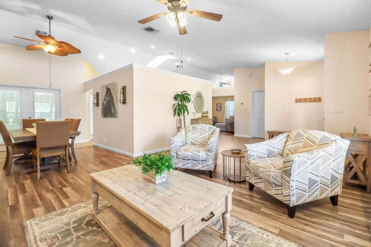 14148 Paddock Drive, Wellington, FL 33414 Photo